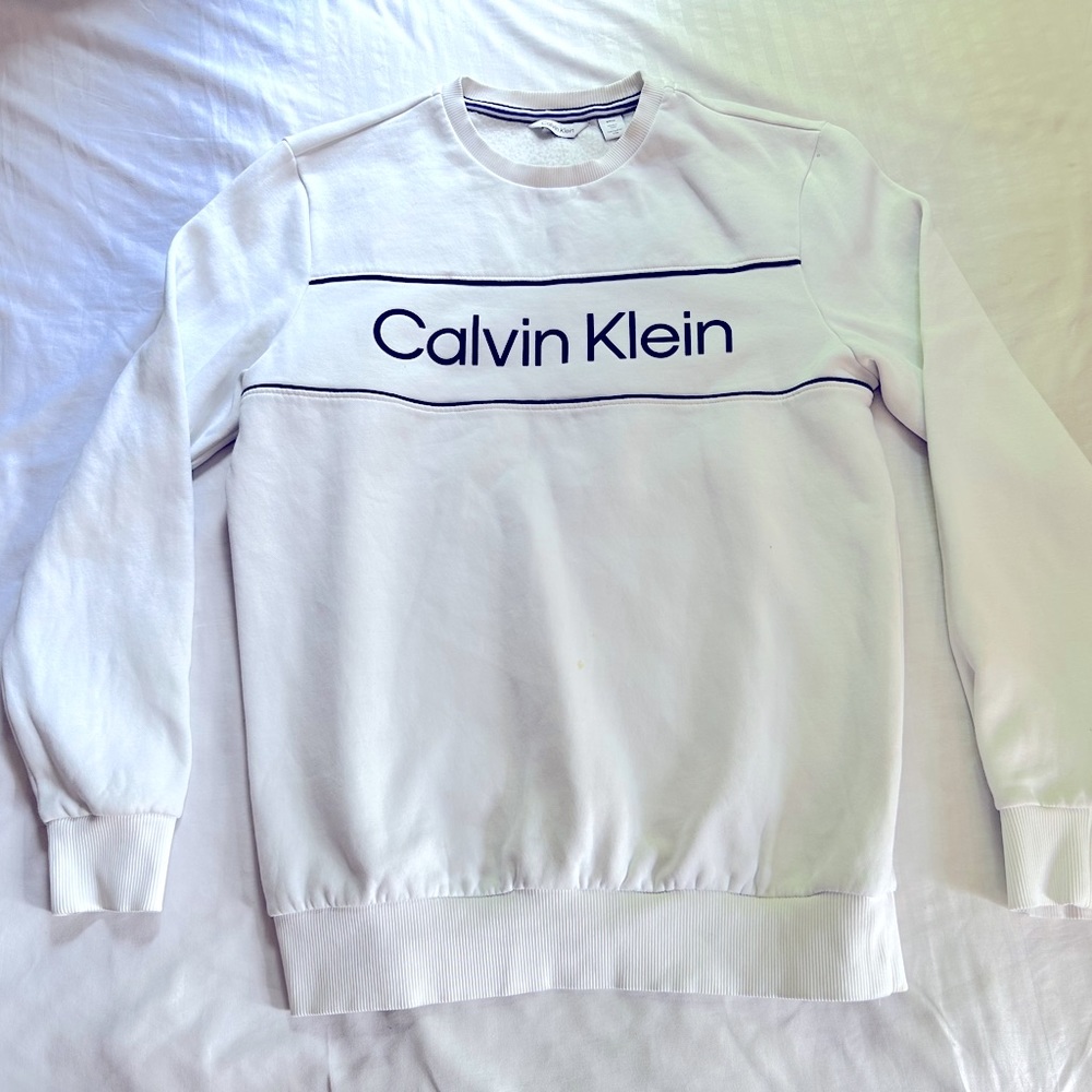 Calvin Klein sweat shirt
